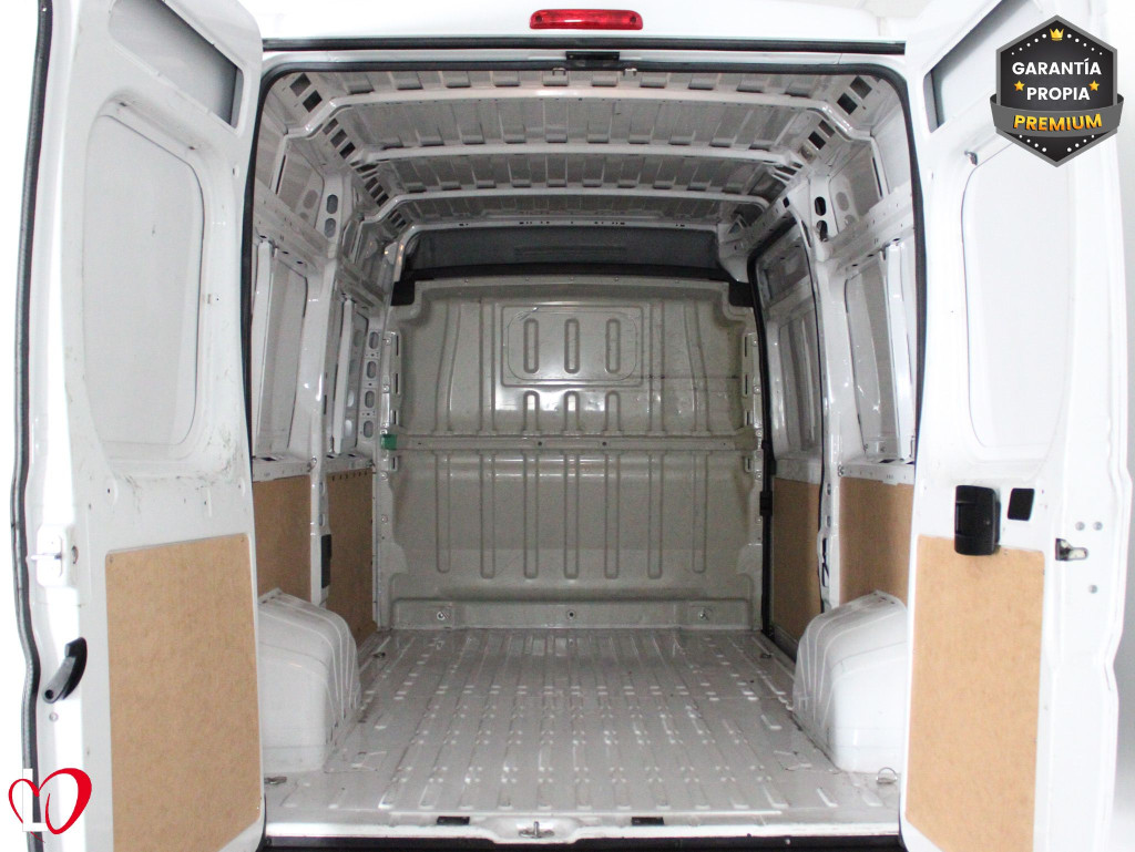 CITROEN JUMPER BlueHDi 120 S&S 6v FURGÓN 33 L2H2 de segunda mano
