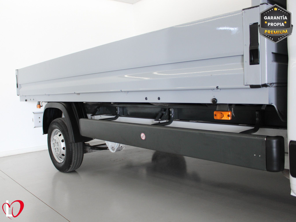 CITROEN JUMPER BlueHDi 140 S&S 6v CAMIÓN CAJA 35 L3 de segunda mano