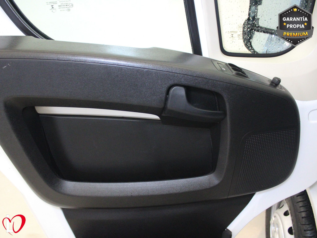 CITROEN JUMPER BlueHDi 140 S&S 6v FURGÓN 30 L1 H1 de segunda mano