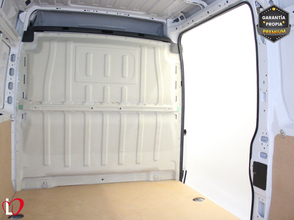 CITROEN JUMPER BlueHDi 140 S&S 6v FURGÓN 33 L2H2 de segunda mano