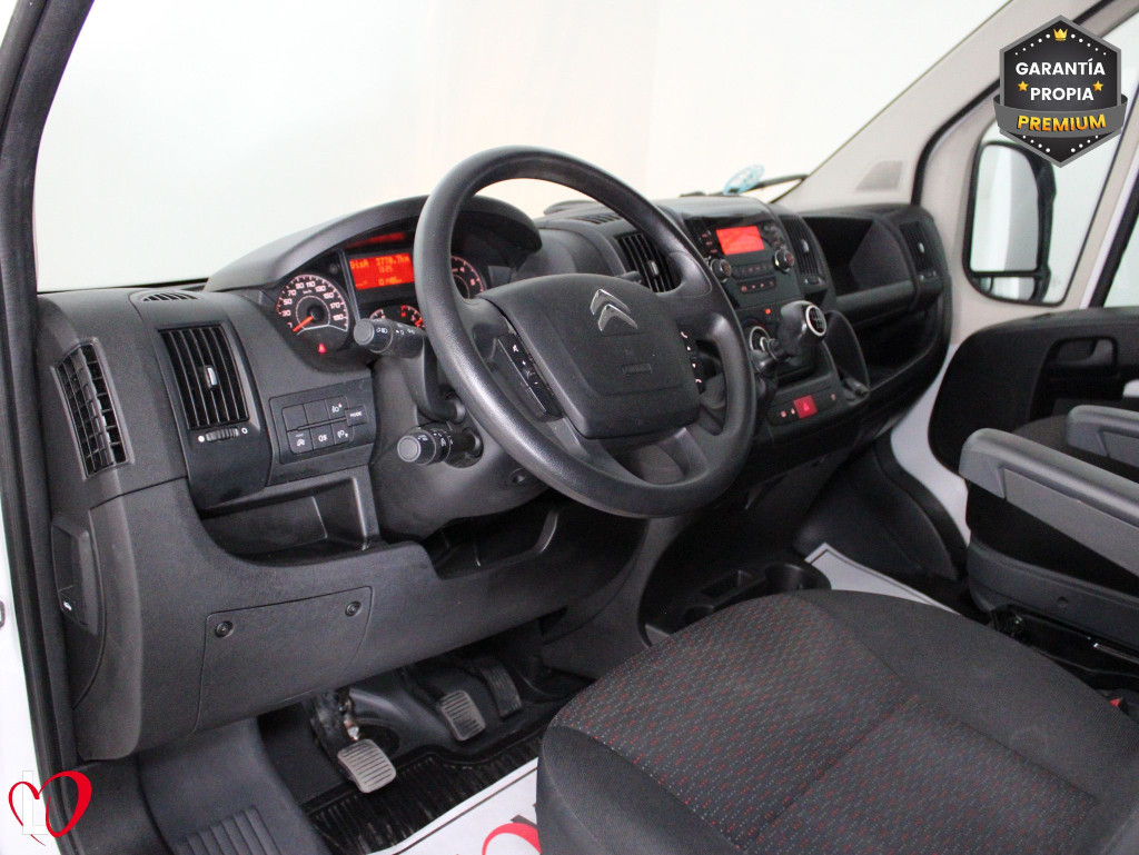 CITROEN JUMPER BlueHDi 140 S&S 6v FURGÓN 33 L2H2 de segunda mano