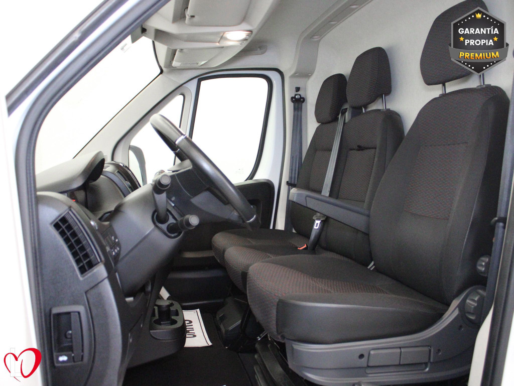 CITROEN JUMPER BlueHDi 140 S&S 6v FURGÓN 33 L2H2 de segunda mano