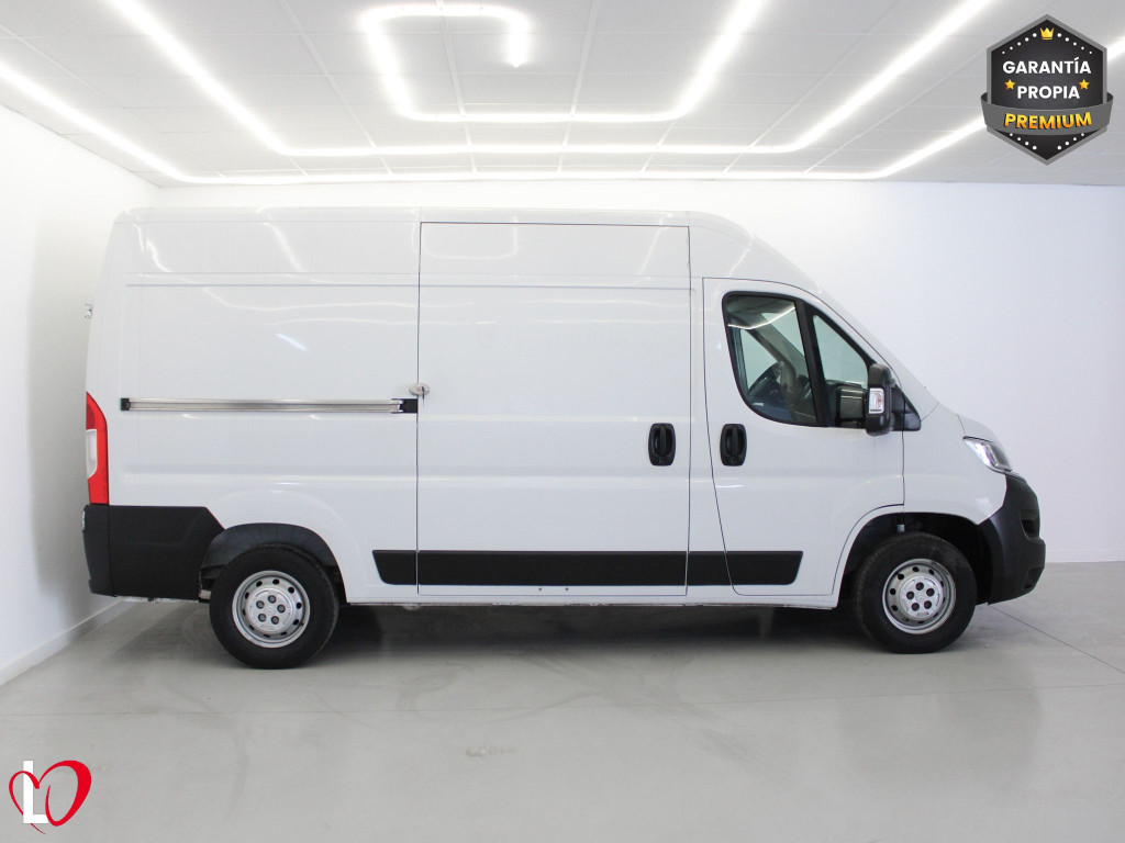 CITROEN JUMPER BlueHDi 140 S&S 6v FURGÓN 33 L2H2 de segunda mano