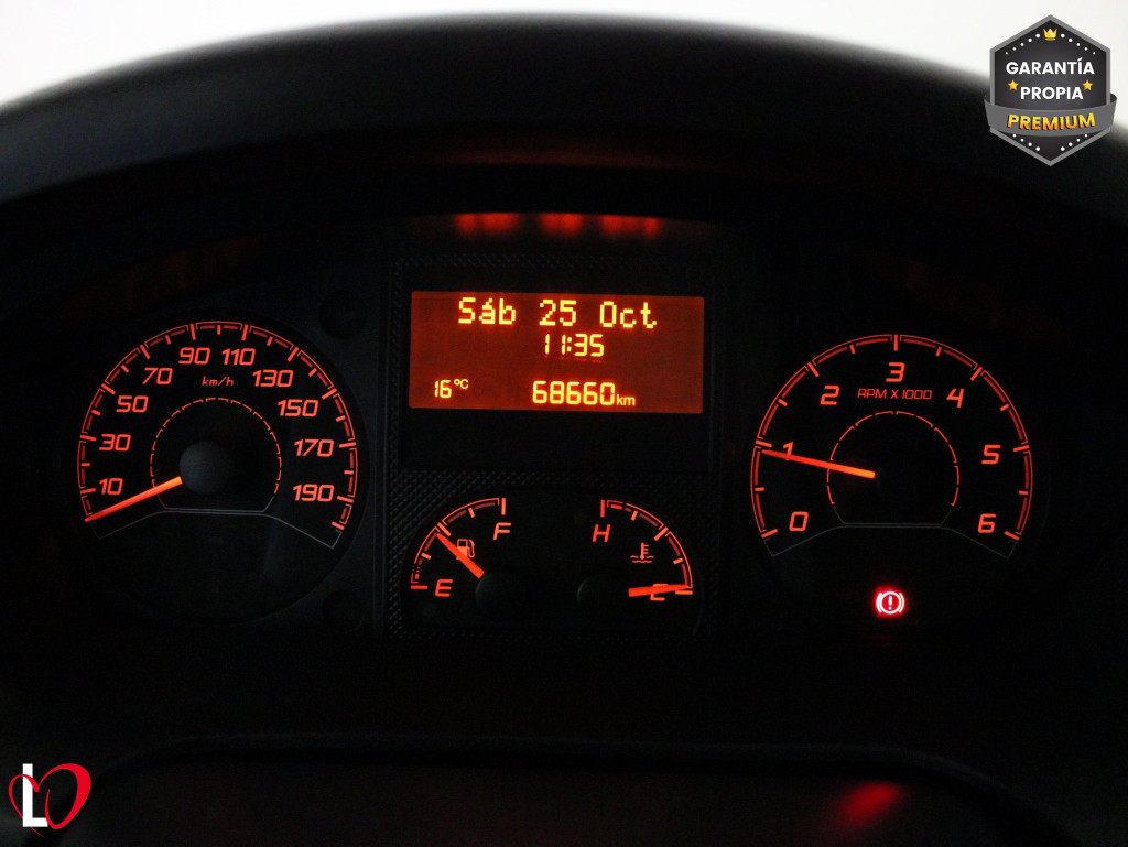 CITROEN JUMPER BlueHDi 140 S&S 6v FURGÓN 35 Heavy L3H2 de segunda mano