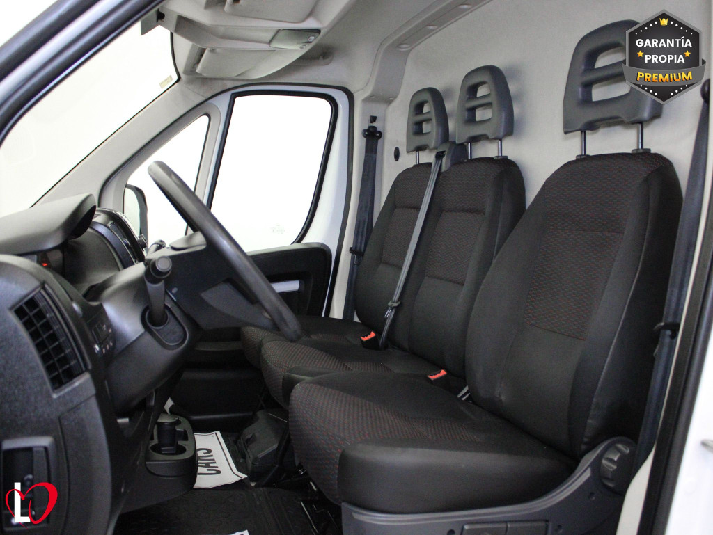 CITROEN JUMPER BlueHDi 140 S&S 6v FURGÓN 35 Heavy L3H2 de segunda mano