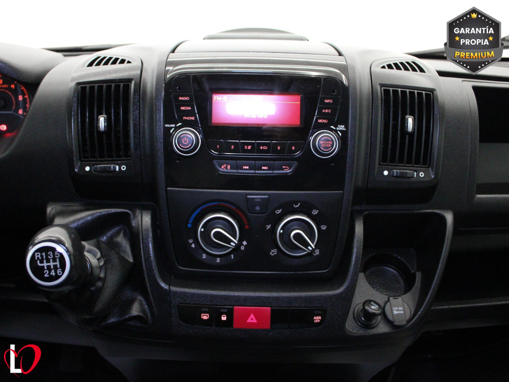 CITROEN JUMPER BlueHDi 140 S&S 6v FURGÓN 35 Heavy L3H2 de segunda mano