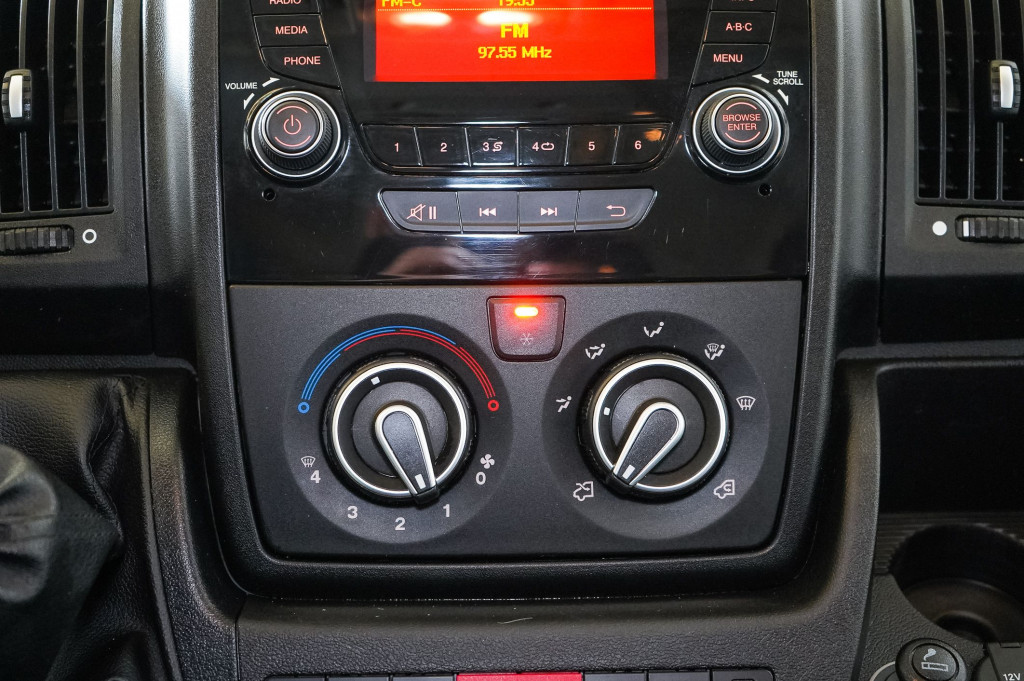 CITROEN JUMPER BlueHDI COMBI 9 PLAZAS 33 L2 H2 120 de segunda mano