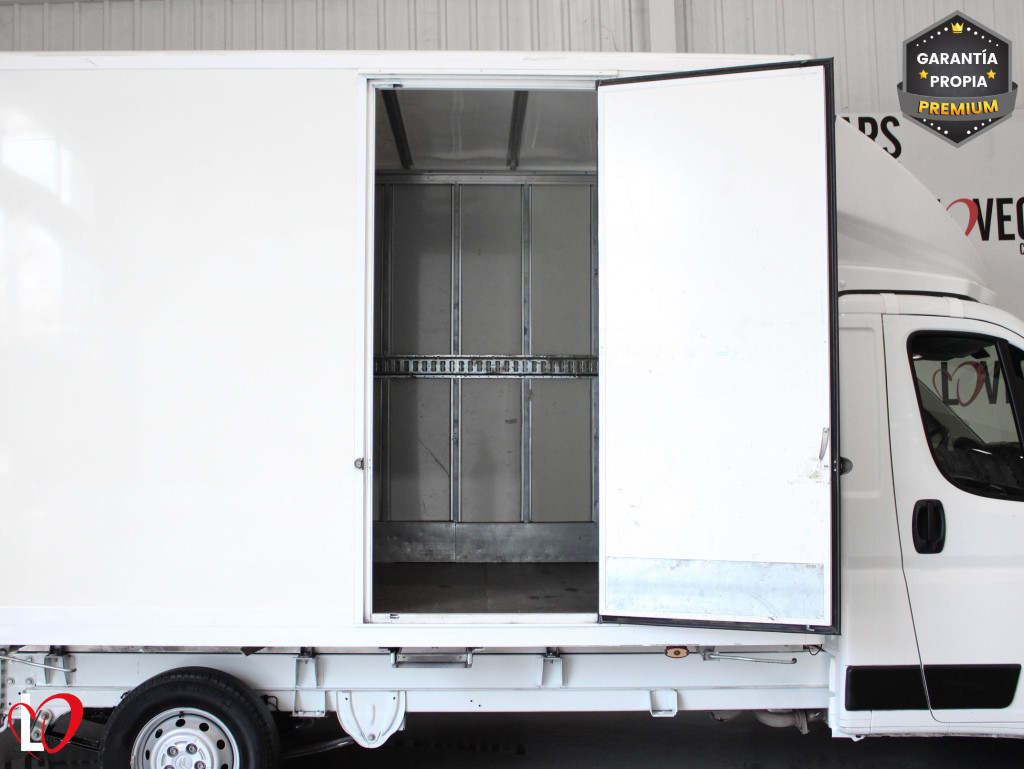 CITROEN JUMPER PAQUETERA BlueHDI FURGÓN CAJA PAQUETERA 6 VEL 165 de segunda mano