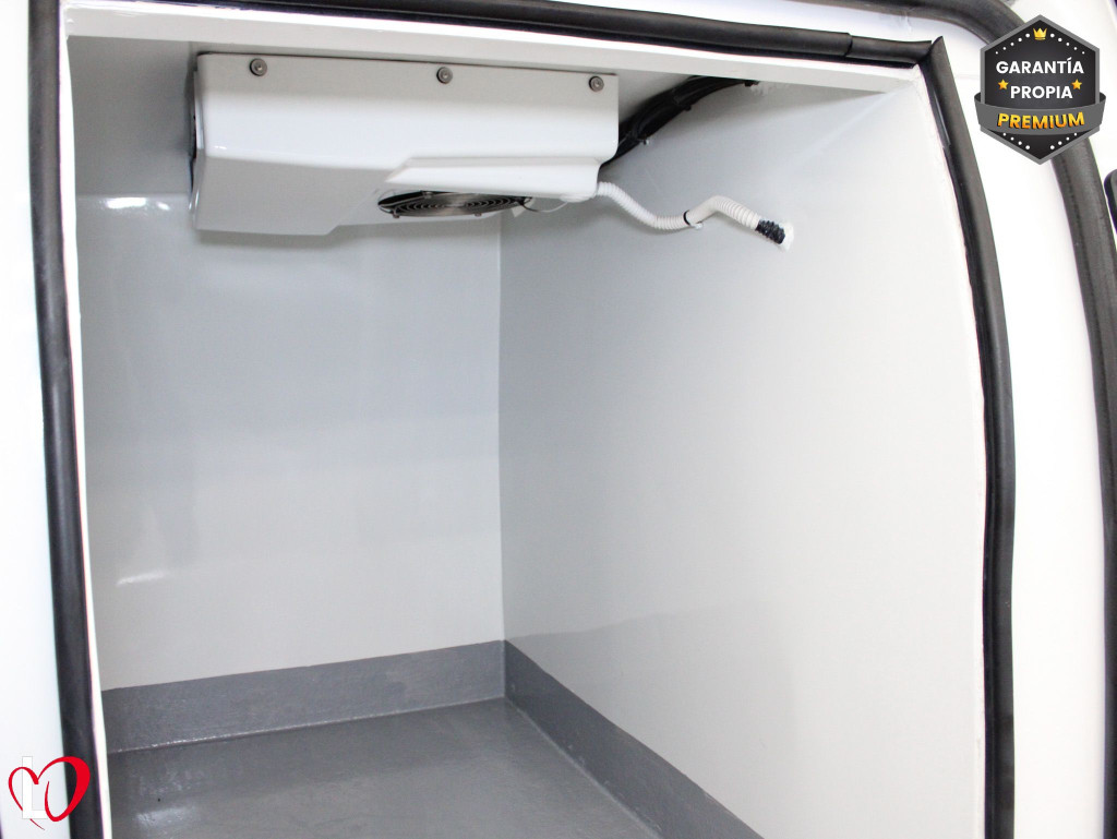 CITROEN JUMPY 1.5 BlueHDi FURGÓN ISOTERMO + EQUIPO FRIO 120 ( 0 A 12 GRADOS) de segunda mano