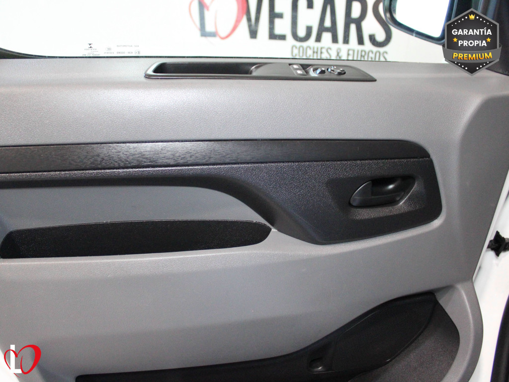 CITROEN JUMPY 2.0 BlueHDi 120 S&S 6v CONTROL TALLA XL de segunda mano