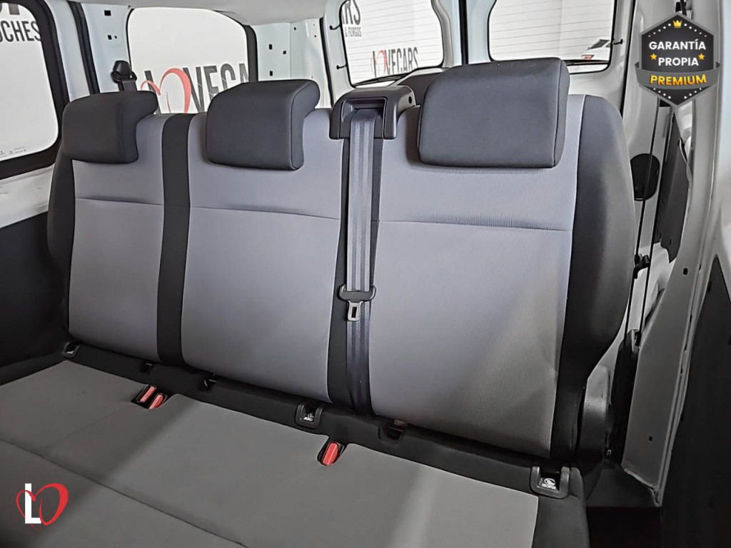 CITROEN JUMPY BlueHDI S&S COMBI 6 PLAZAS TALLA M 6 VEL 120 de segunda mano