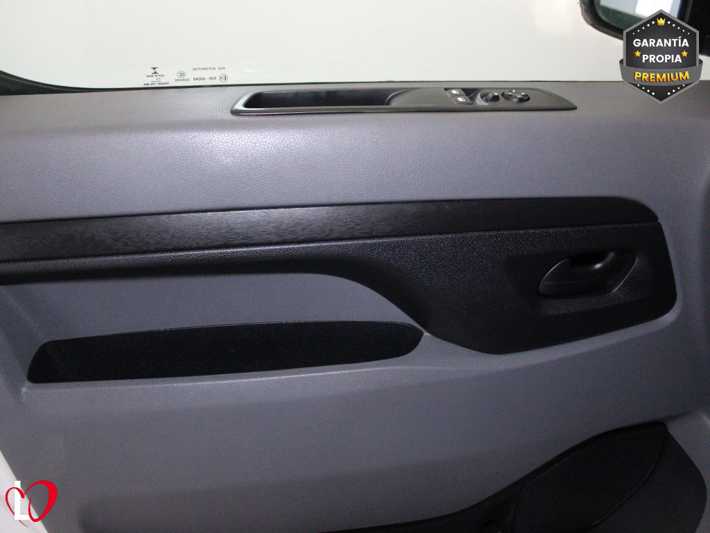 CITROEN JUMPY DOBLE CABINA Abatible Talla M BlueHDi 120 S&S 6v de segunda mano