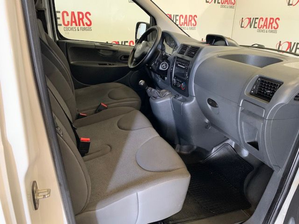 CITROEN JUMPY FURGÓN CERRADO L1H1 1.6 HDI 92CV de segunda mano
