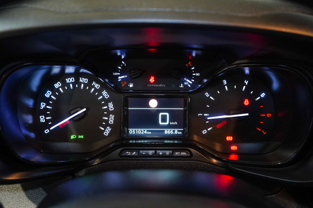 CITROEN NUEVA BERLINGO BlueHDI TALLA M LIVE 100 de segunda mano