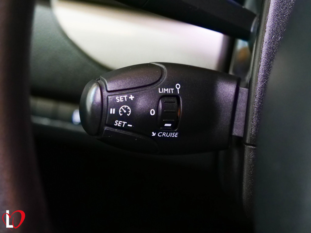 CITROEN SPACETOURER BlueHDI S&S TALLA M FEEL 6 VEL 150 de segunda mano