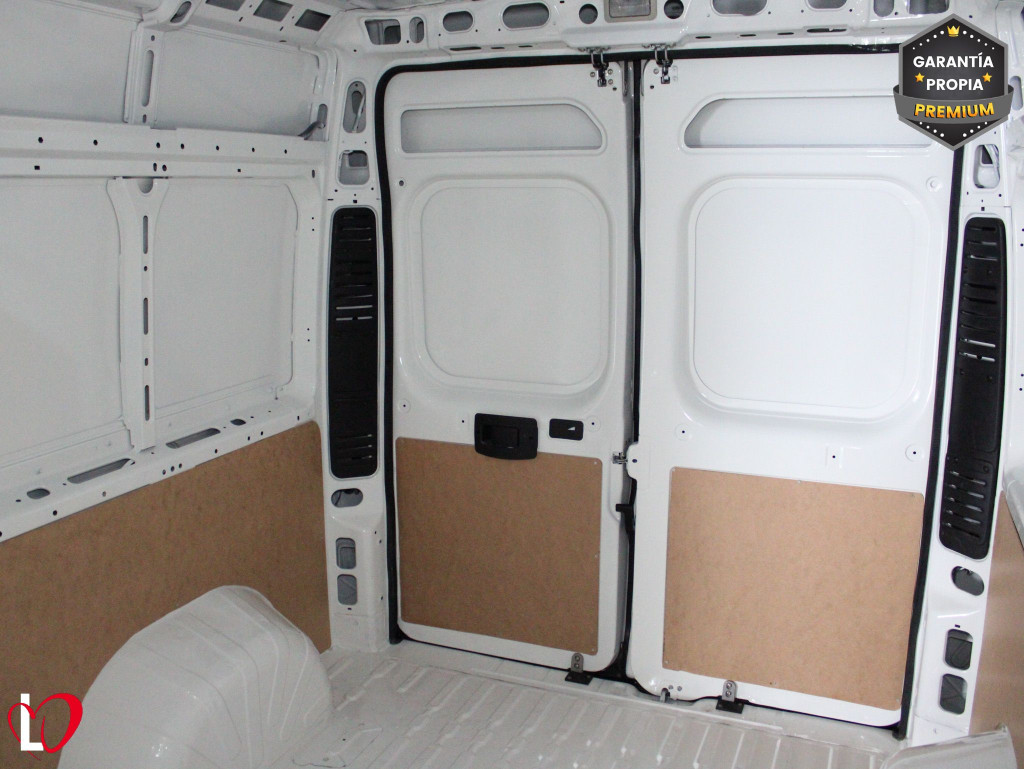 FIAT DUCATO 2.3 MJT 33 L2 H2 FURGÓN CERRADO 140 de segunda mano