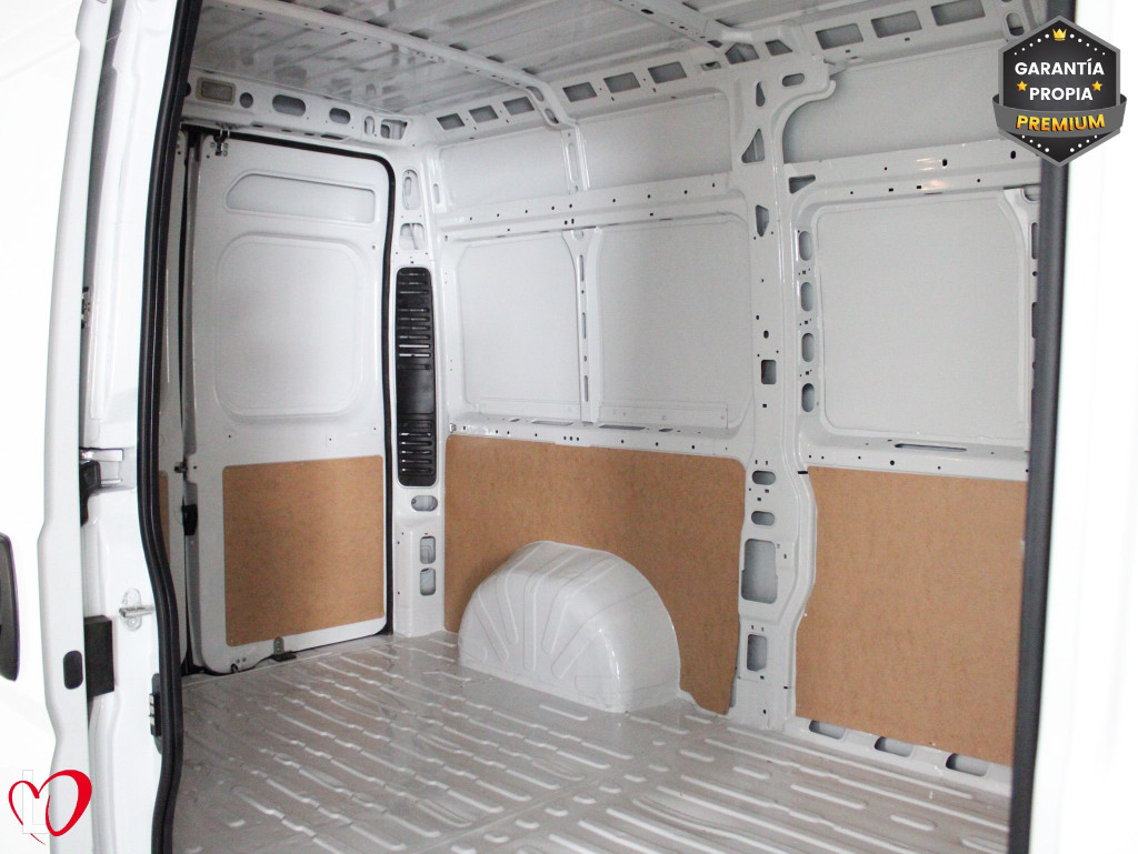 FIAT DUCATO 2.3 MJT 33 L2 H2 FURGÓN CERRADO 140 de segunda mano