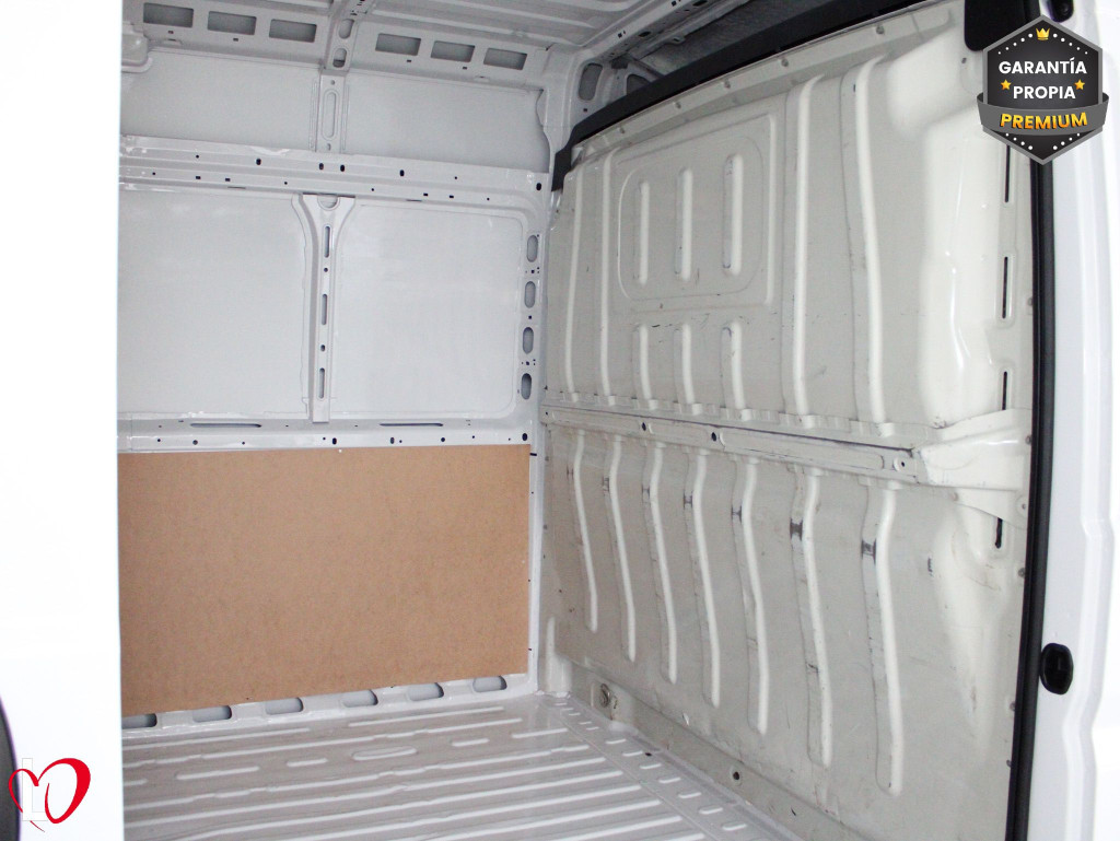 FIAT DUCATO 2.3 MJT 33 L2 H2 FURGÓN CERRADO 140 de segunda mano