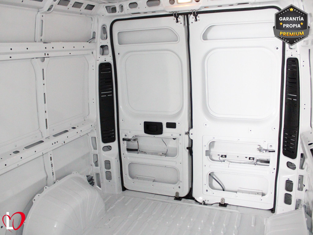 FIAT DUCATO 2.3 MJT 33 L2 H2 FURGÓN CERRADO 140 de segunda mano