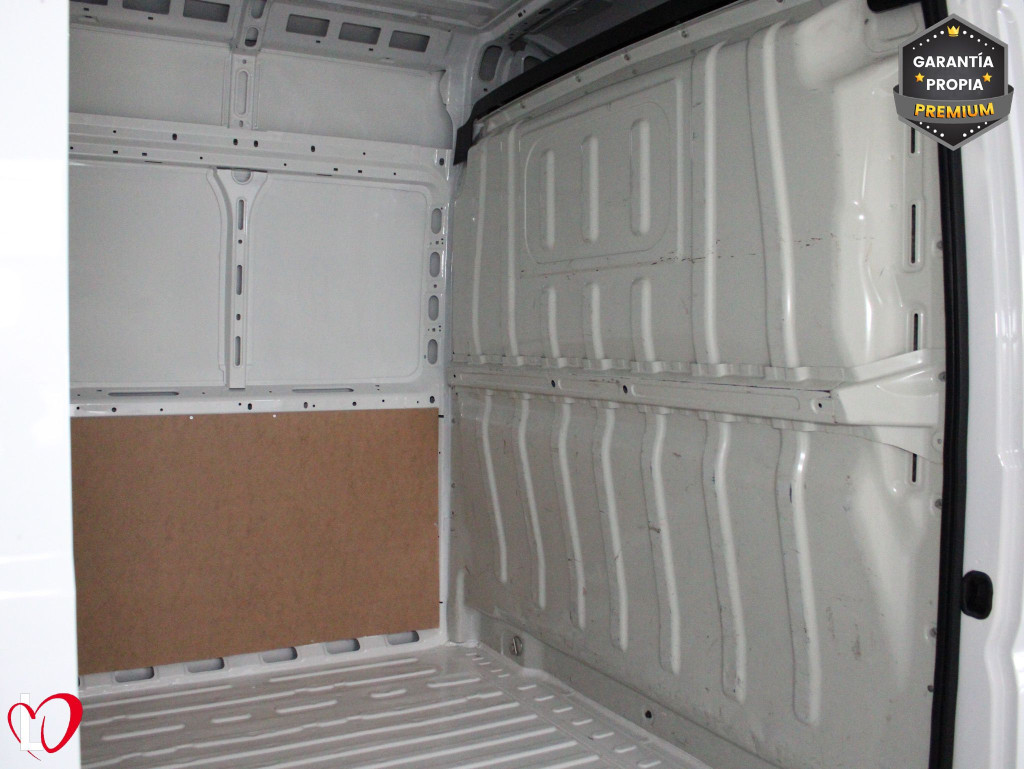 FIAT DUCATO 2.3 MJT 33 L2 H2 FURGÓN CERRADO 140 de segunda mano