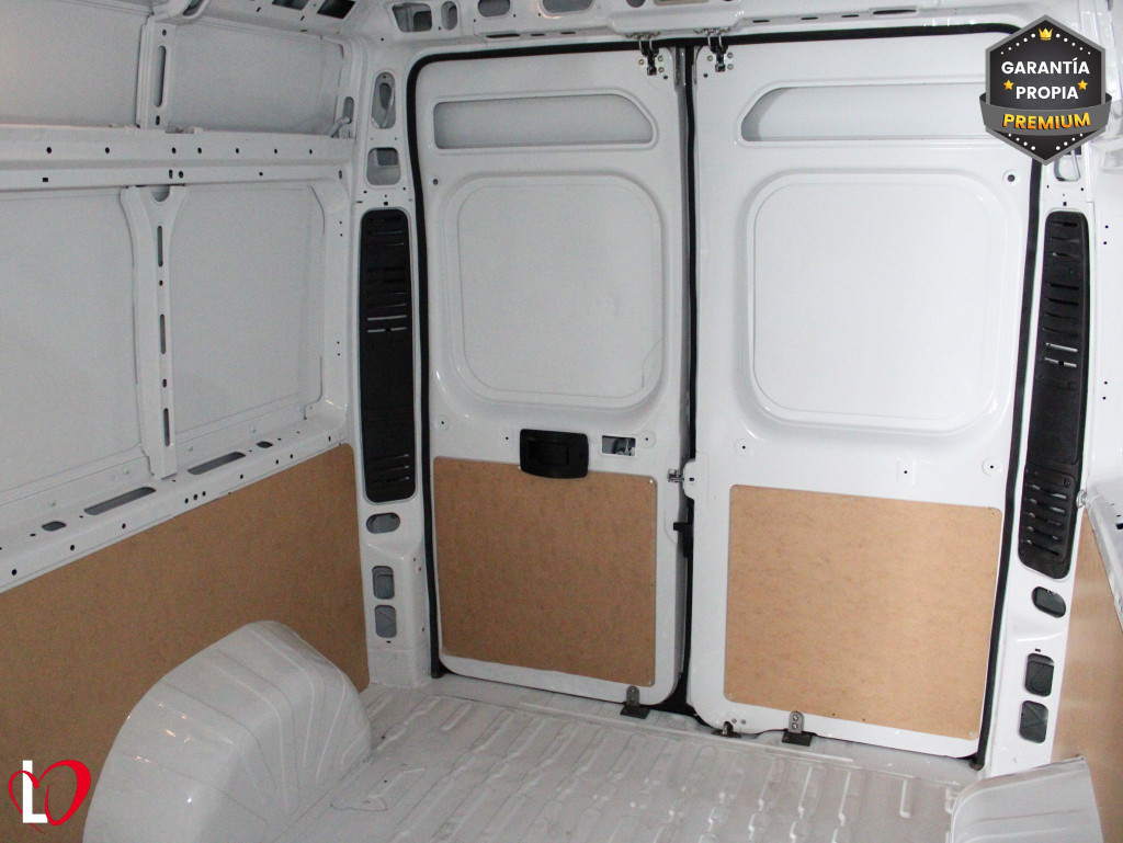 FIAT DUCATO 2.3 MJT 33 L2 H2 FURGÓN CERRADO 140 de segunda mano