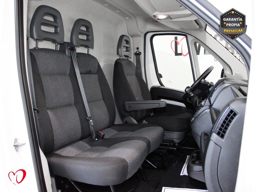 FIAT DUCATO 2.3 MJT 33 L2 H2 FURGÓN CERRADO 140 de segunda mano