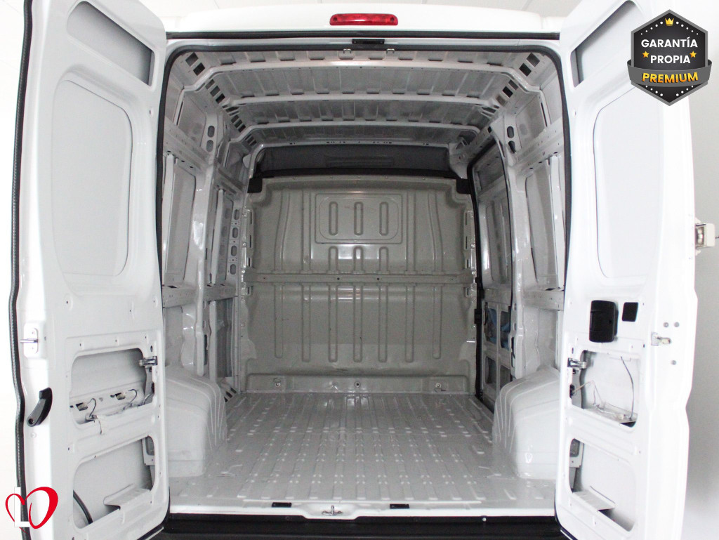 FIAT DUCATO 2.3 MJT 33 L2 H2 FURGÓN CERRADO 140 de segunda mano