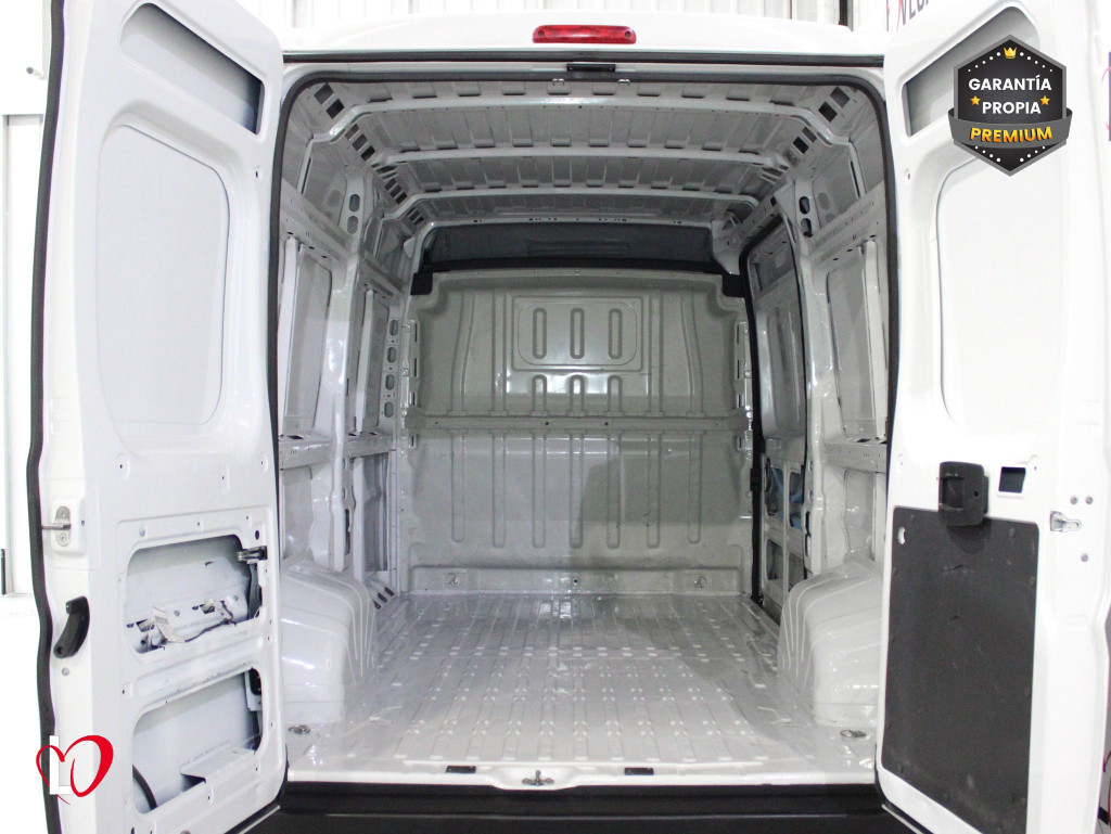 FIAT DUCATO 2.3 MJT 33 L2 H2 FURGÓN CERRADO 140 de segunda mano