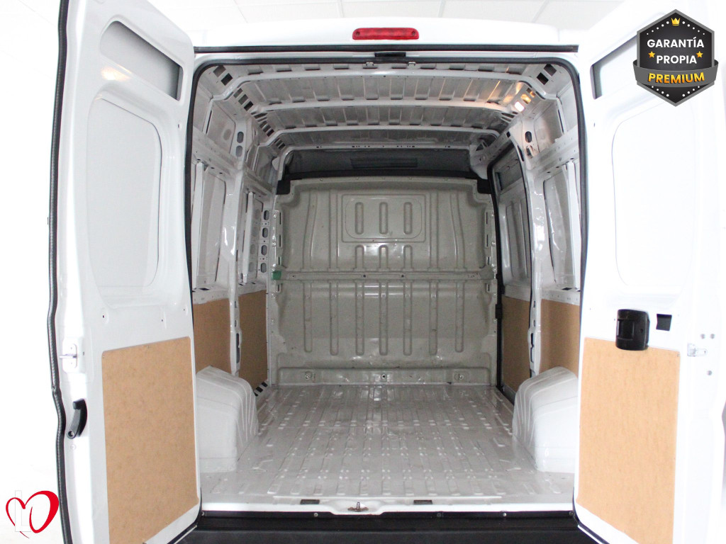 FIAT DUCATO 2.3 MJT 33 L2 H2 FURGÓN CERRADO 140 de segunda mano