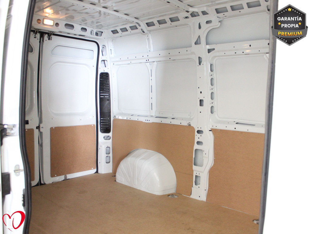 FIAT DUCATO 2.3 MJT 33 L2 H2 FURGÓN CERRADO 140 de segunda mano