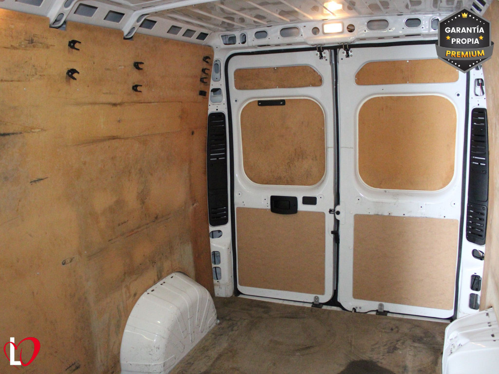 FIAT DUCATO 2.3 MJT 35 L3 H2 FURGÓN CERRADO 140 de segunda mano