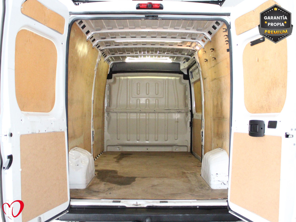 FIAT DUCATO 2.3 MJT 35 L3 H2 FURGÓN CERRADO 140 de segunda mano