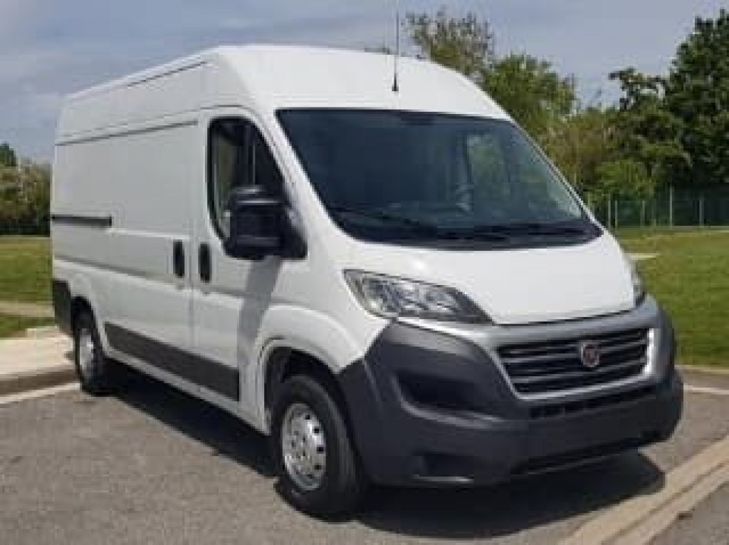 FIAT DUCATO 2.3 MULTIJET L2 H2 33 FURGÓN CERRADO 130 de segunda mano