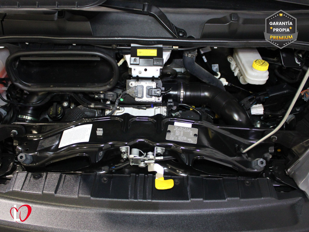FIAT DUCATO 30 L1H1 2.3 FURGÓN CERRADO 140 de segunda mano