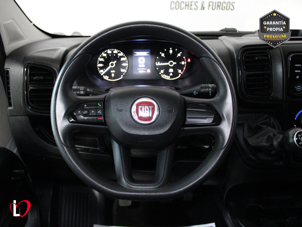 FIAT DUCATO 30 L1H1 2.3 FURGÓN CERRADO 140 de segunda mano