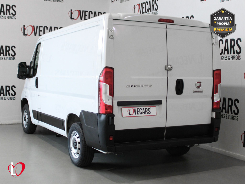 FIAT DUCATO 30 L1H1 2.3 FURGÓN CERRADO 140 de segunda mano