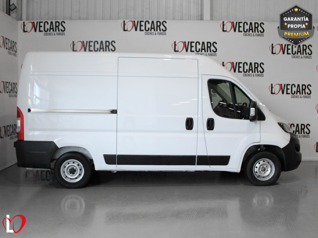 FIAT DUCATO 35 L2H2 Mjet 2.2 FURGÓN CERRADO 140 de segunda mano