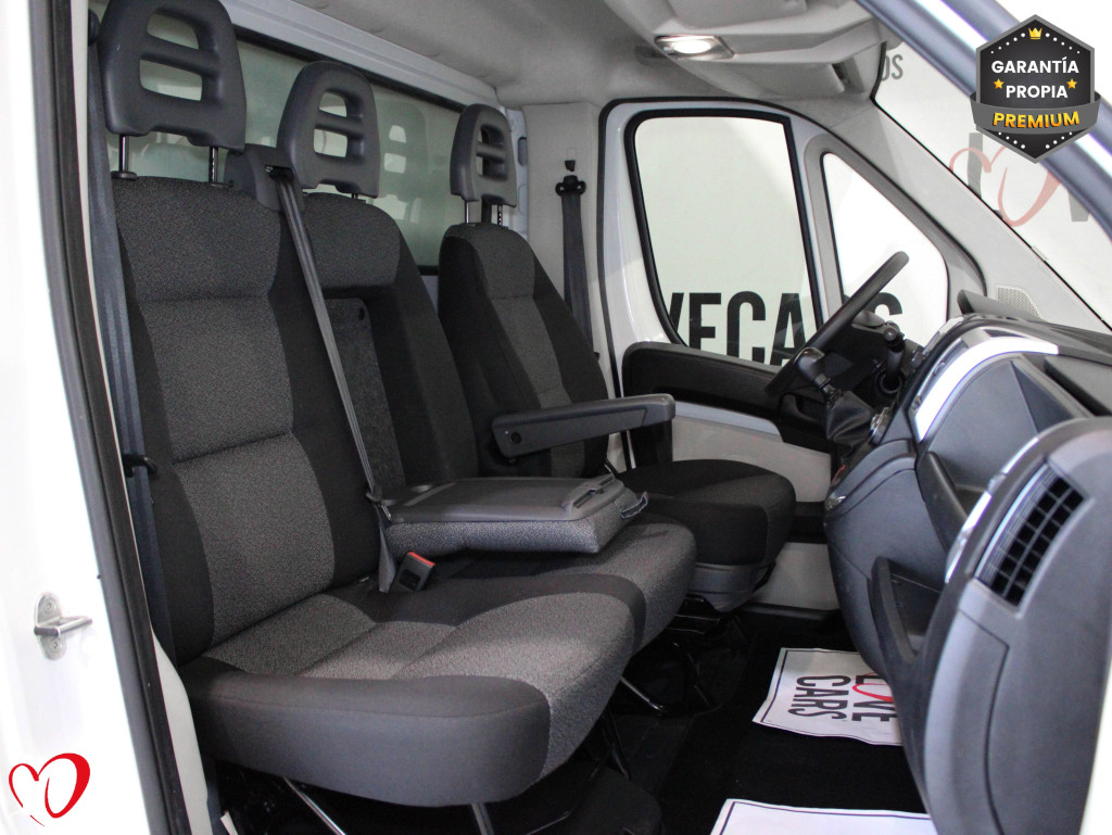 FIAT DUCATO CAJA PAQUETERA 2.3 MJT C/PLATAFORMA 130 de segunda mano