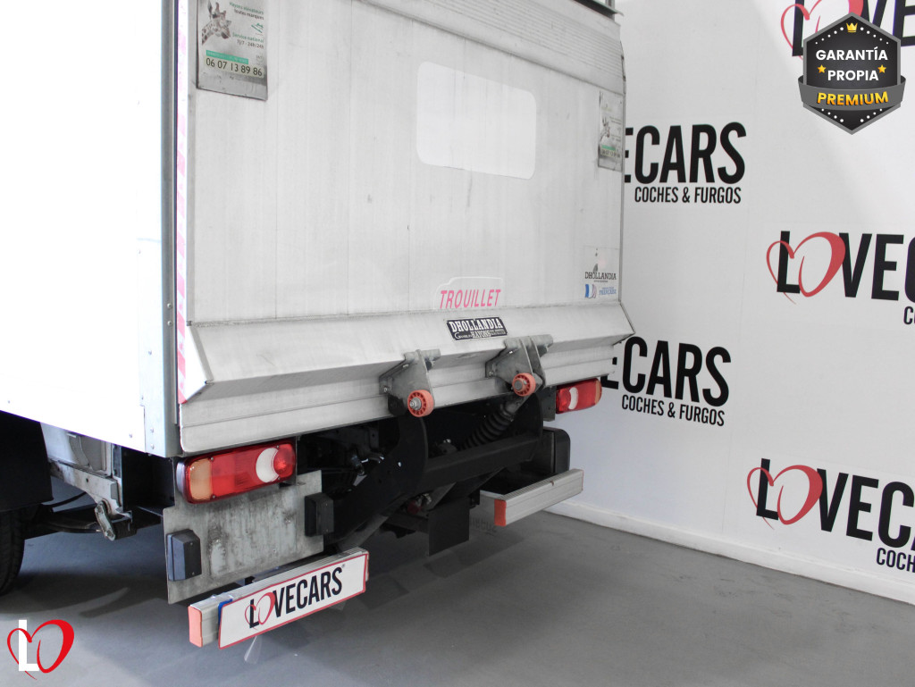 FIAT DUCATO CAJA PAQUETERA 2.3 MJT C/PLATAFORMA 130 de segunda mano
