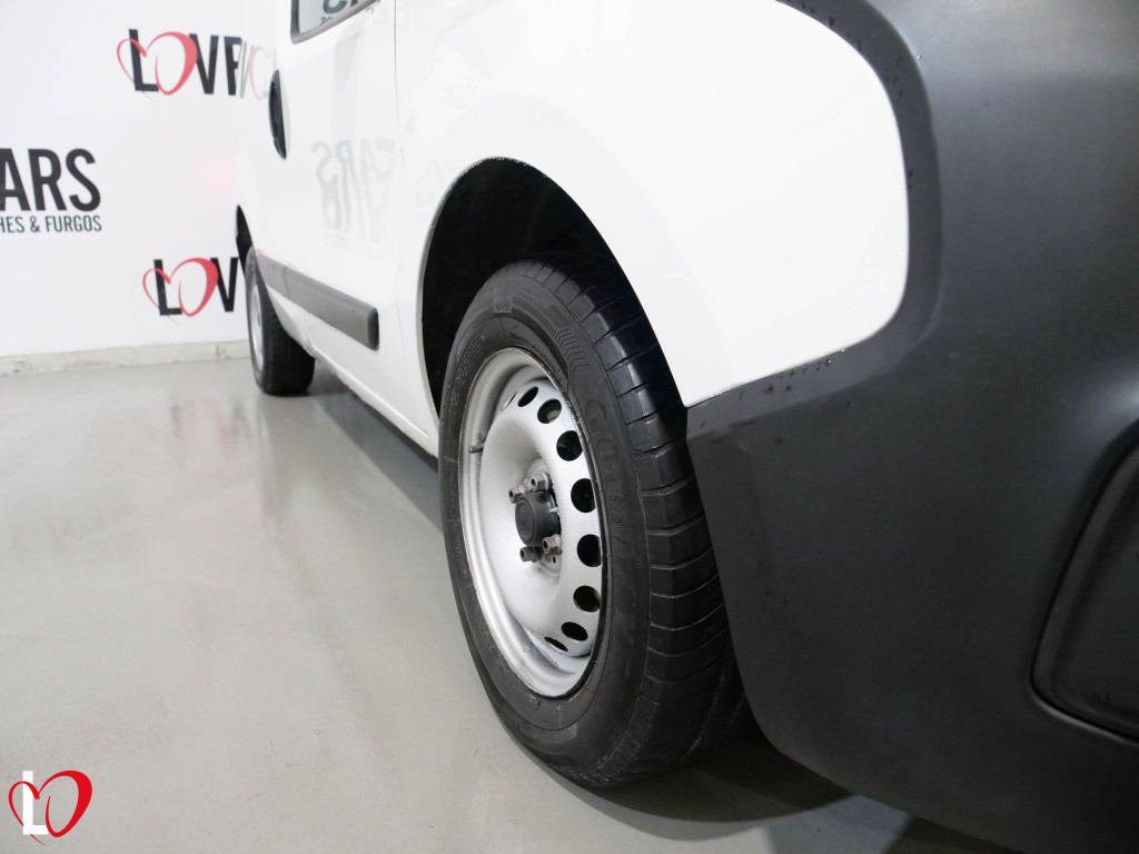 FIAT FIORINO 1.3 MJT FURGÓN CERRADO 80 de segunda mano
