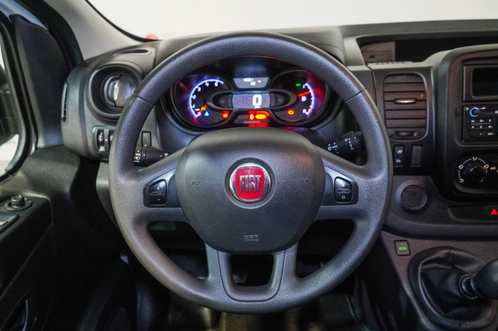 FIAT TALENTO 1.6 CDTI FURGON CERRADO 120 de segunda mano