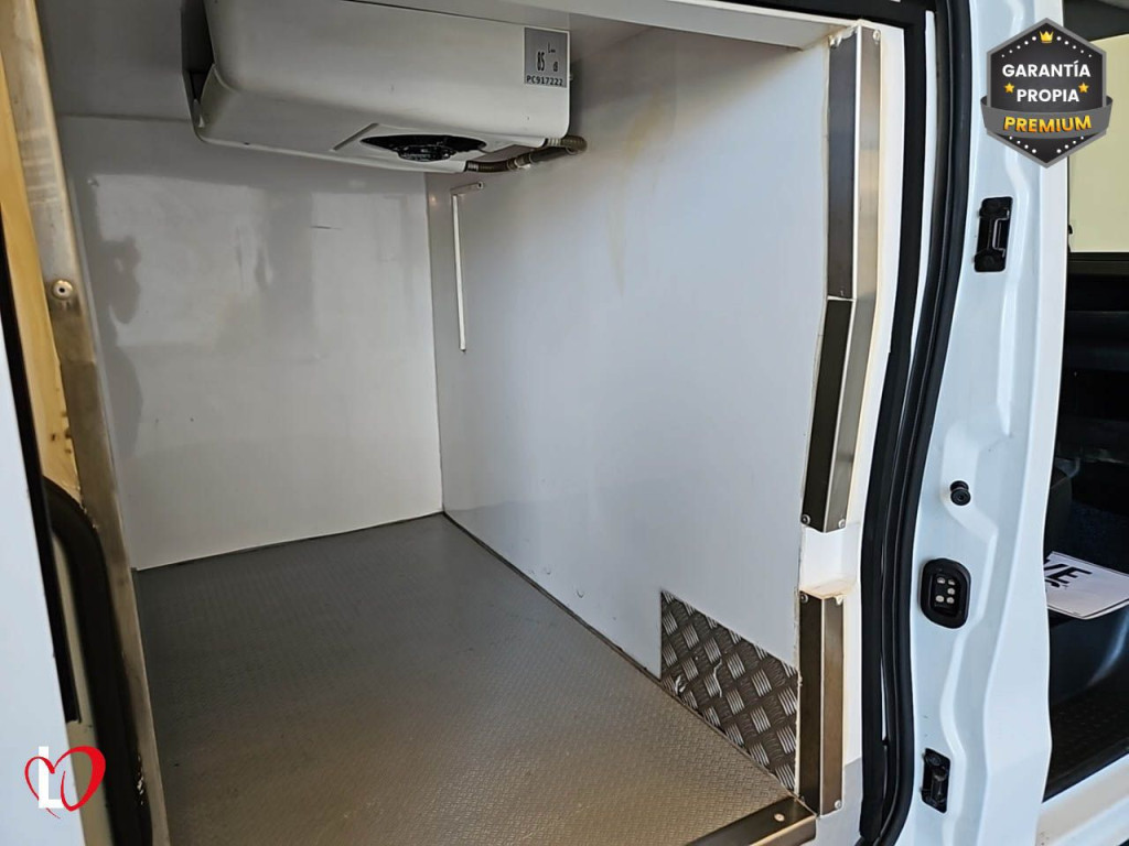 FIAT TALENTO 1.6 MULTIJET FURGÓN LARGO ISOTERMO + FRIO 95 de segunda mano