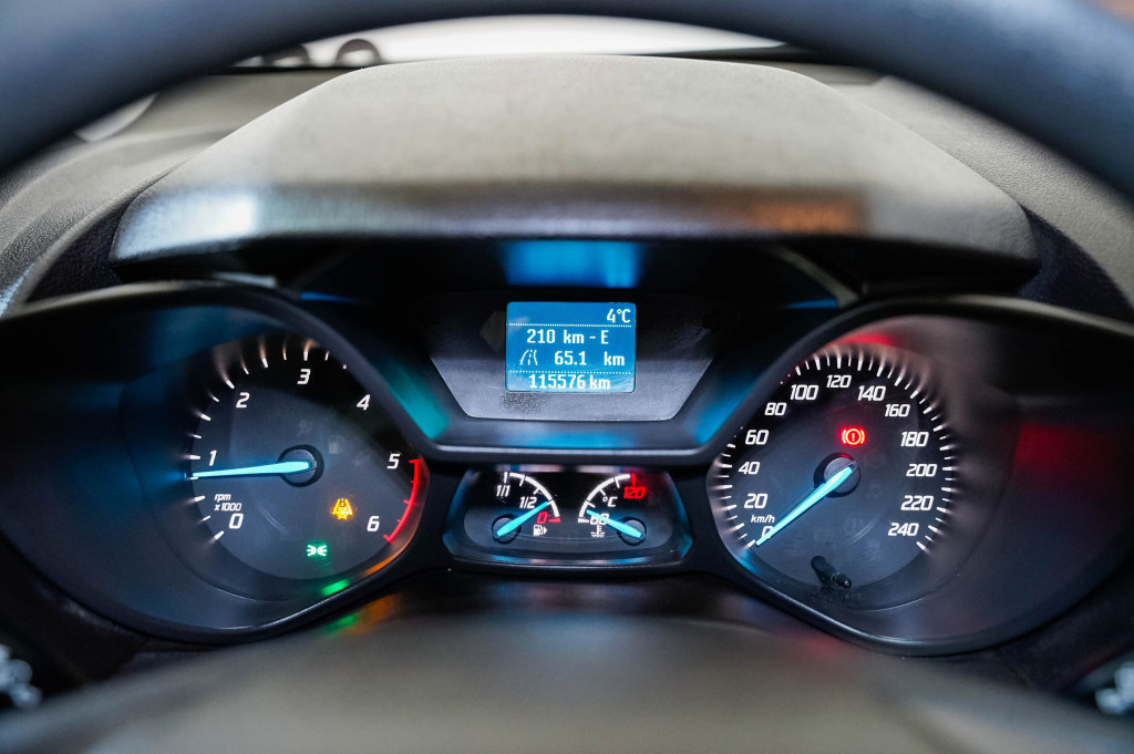 FORD TRANSIT CONNECT 1.5 TDCI 200 L1 FURGÓN CERRADO 75 de segunda mano