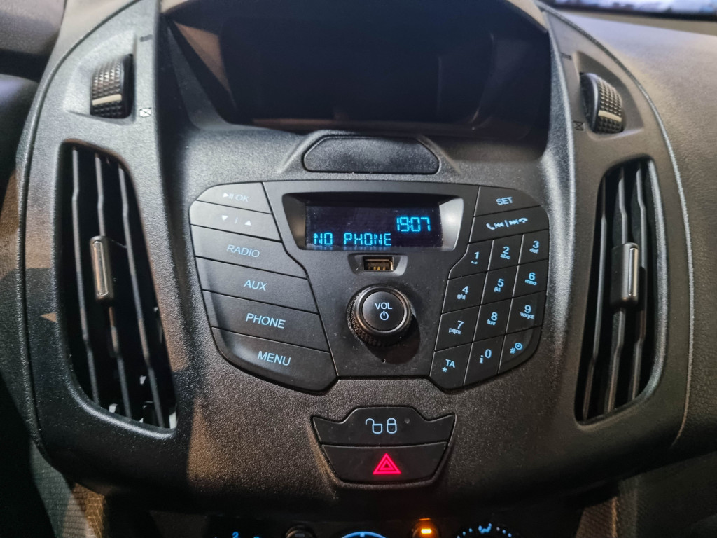 FORD TRANSIT CONNECT 1.5 TDCI FURGÓN CERRADO AMBIENTE 75 de segunda mano