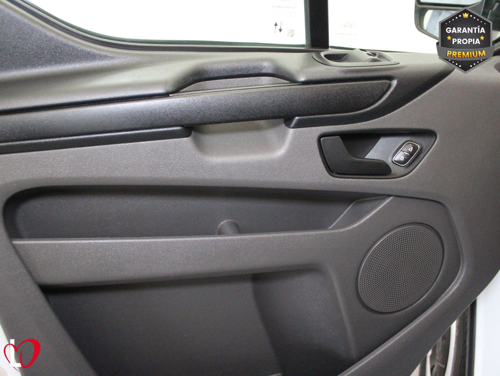 FORD TRANSIT CUSTOM 2.0 TDCI SWB 300 AMBIENTE 6 PLAZAS 105 de segunda mano