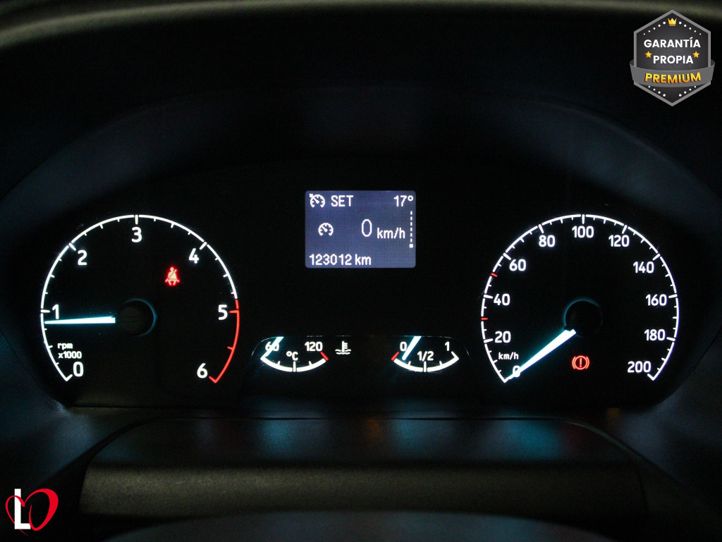 FORD TRANSIT CUSTOM 2.0 TDI 260 FURGÓN CUSTOM 105 de segunda mano