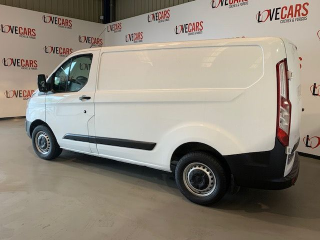 FORD TRANSIT FURGÓN CERRADO CUSTOM L1H1 2.0 TDCI 250 105CV de segunda mano