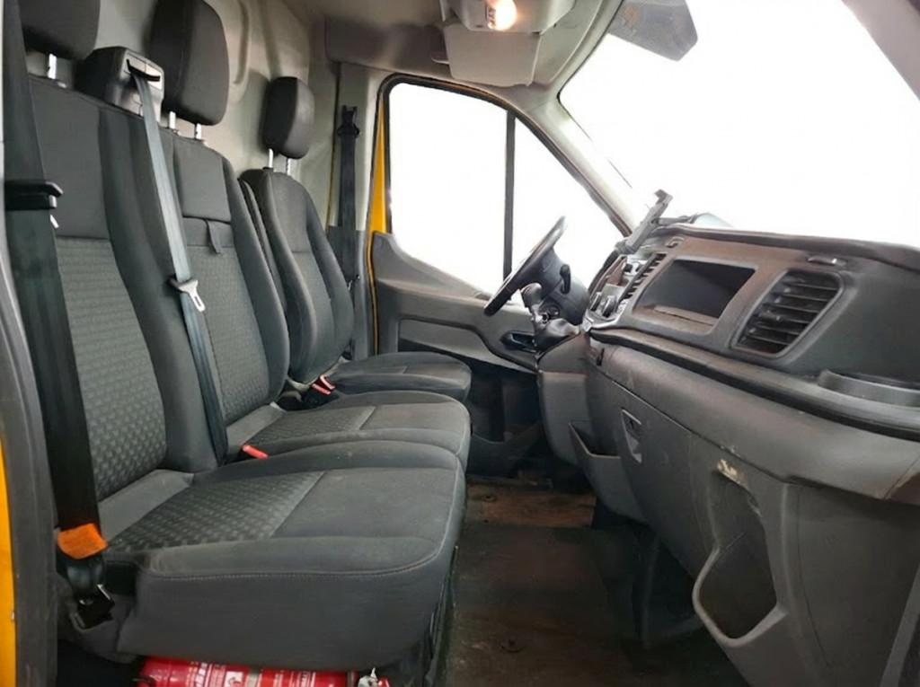 FORD TRANSIT T350 MHEV FG. L2 H2 HIBRID 130 de segunda mano