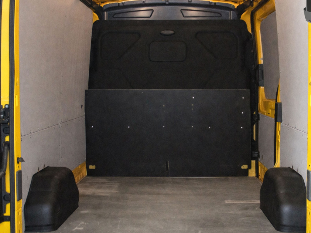 FORD TRANSIT T350 MHEV FG. L2 H2 HIBRID 130 de segunda mano