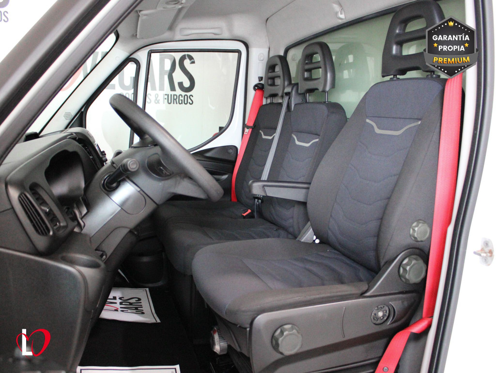 IVECO DAILY 2.0 D PAQUETERA CON TRAMPILLA 160 de segunda mano